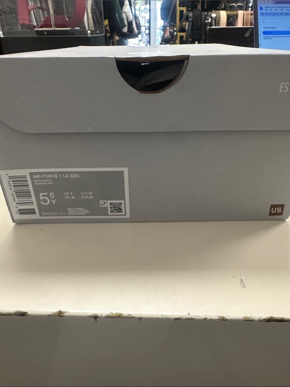 Nike Air Force 1 LE (GS) White/White Shoe Box Label